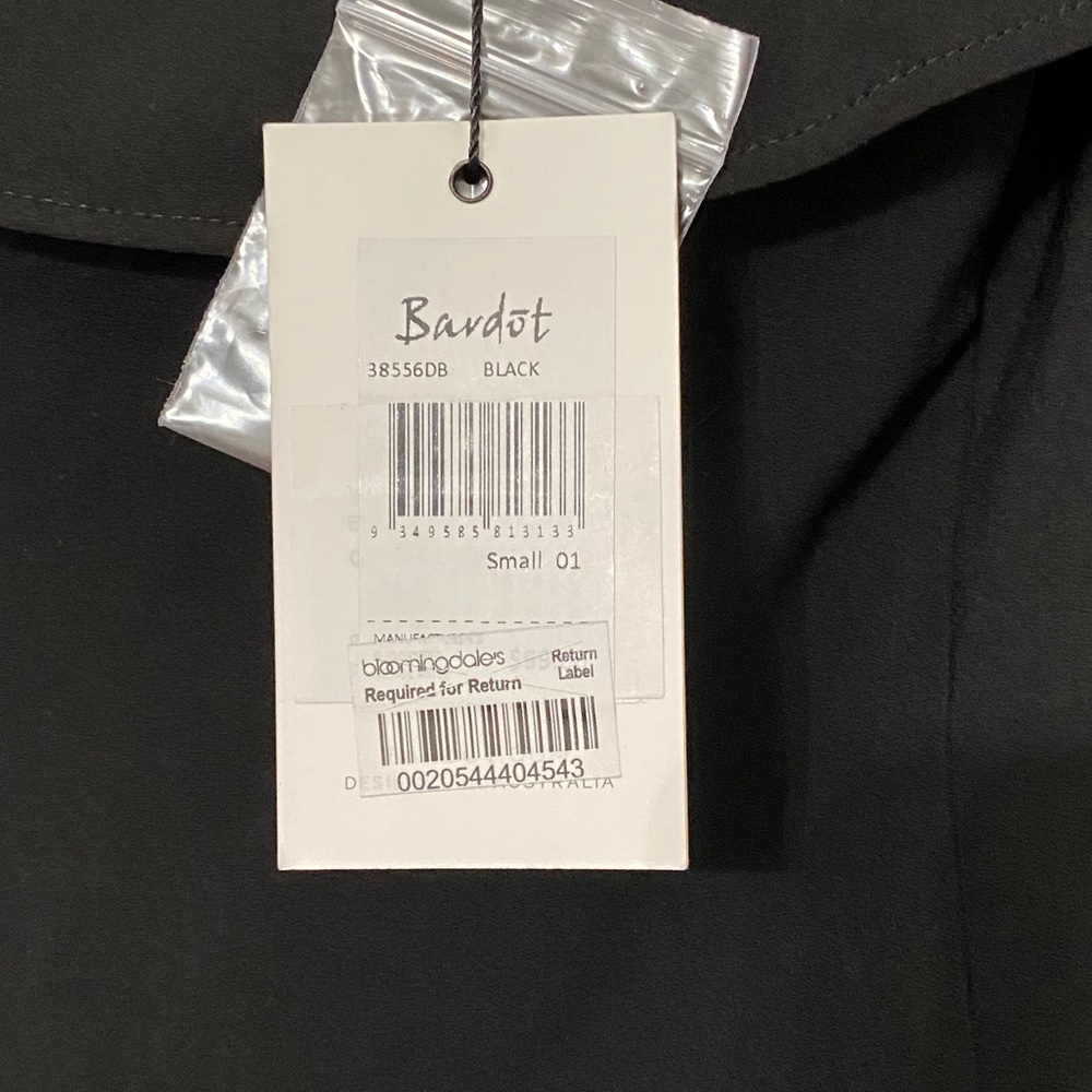 NWT BARDOT Black Off Shoulder Dress 6 - Picture 4 of 13